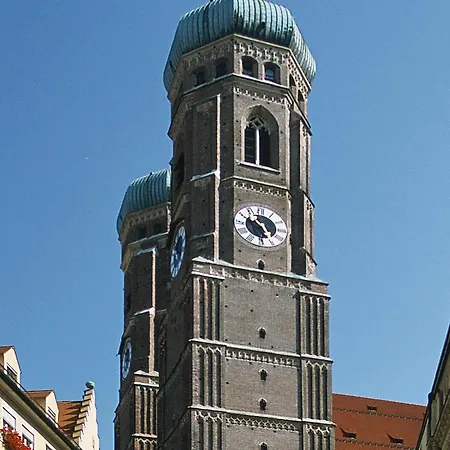 Ibis Sued Otel Münih