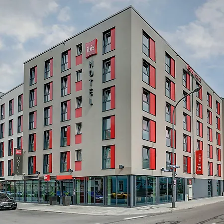 Hotel Ibis Sued 4*