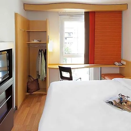 Hotel Ibis Sued 4*