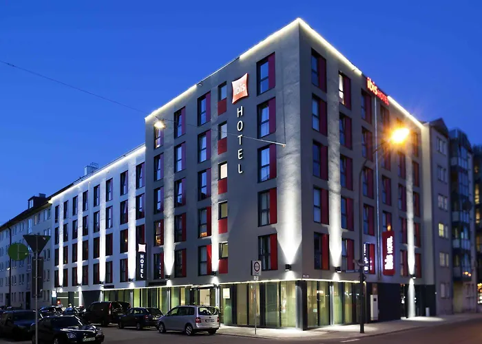 Ibis Süd Hotel 4*